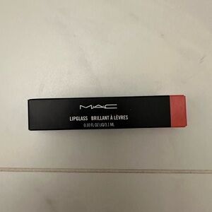 MAC Lipglass Lip Gloss Makeup in #307 Cultured New